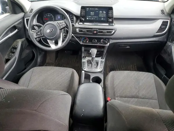 KNDEPCAA1M7111180 2021 KIA SELTOS - Image 8