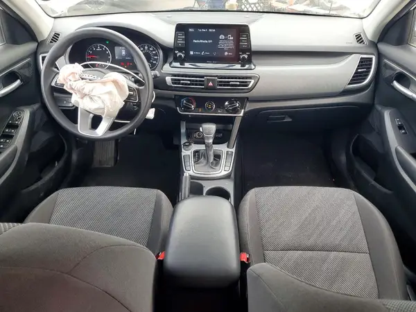 KNDEPCAA1M7126908 2021 KIA SELTOS - Image 8