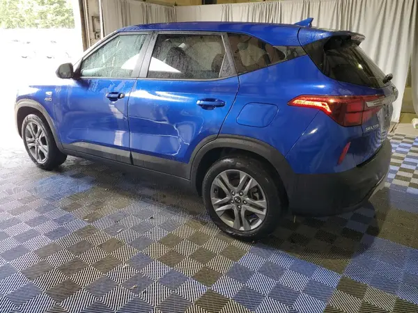 KNDEPCAA1M7135334 2021 KIA SELTOS - Image 2