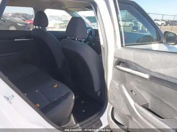 KNDEPCAA1M7173288 2021 KIA SELTOS - Image 8