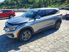 KNDEPCAA1M7180628 2021 KIA SELTOS