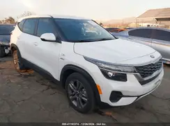 KNDEPCAA1M7197090 2021 KIA SELTOS