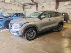 KNDEPCAA1M7225423 2021 KIA SELTOS