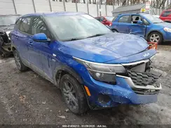 KNDEPCAA1P7409264 2023 KIA SELTOS