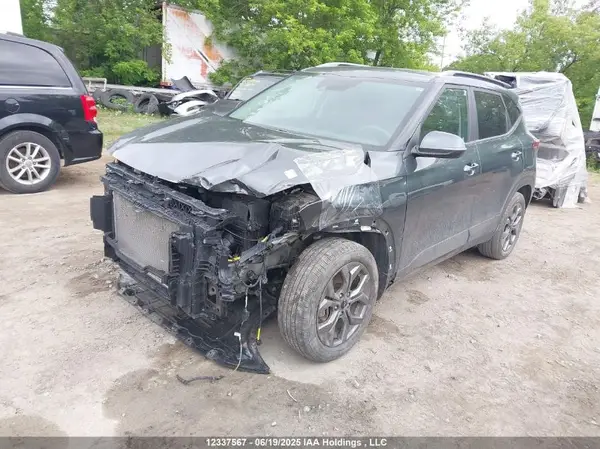 KNDEPCAA1R7481889 2024 KIA SELTOS - Image 2