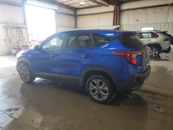 KNDEPCAA1R7499938 2024 KIA SELTOS - Image 2