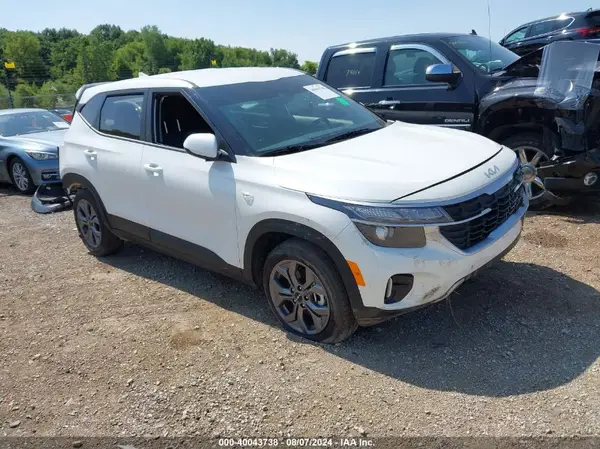 KNDEPCAA1R7645187 2024 KIA SELTOS - Image 1