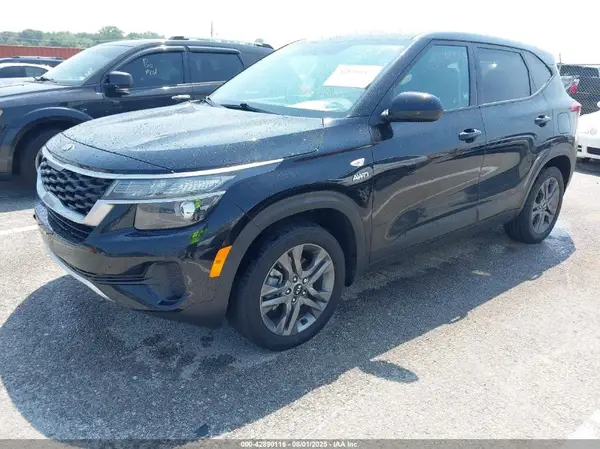 KNDEPCAA2M7046954 2021 KIA SELTOS - Image 2