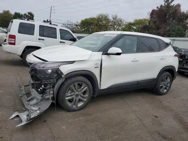 KNDEPCAA2M7111866 2021 KIA SELTOS - Image 1