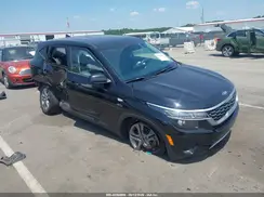KNDEPCAA2M7113228 2021 KIA SELTOS