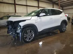KNDEPCAA2M7137948 2021 KIA SELTOS