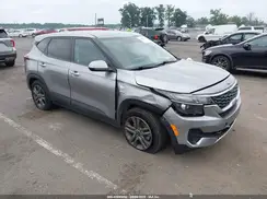 KNDEPCAA2M7232476 2021 KIA SELTOS