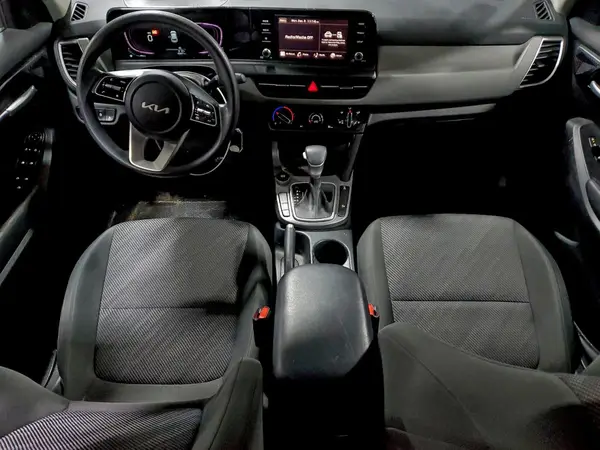 KNDEPCAA2R7481786 2024 KIA SELTOS - Image 8