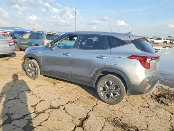 KNDEPCAA2R7503219 2024 KIA SELTOS - Image 2