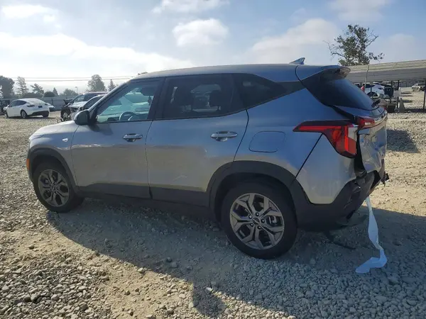 KNDEPCAA2R7524393 2024 KIA SELTOS - Image 2