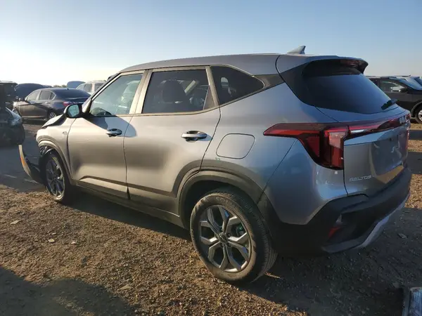 KNDEPCAA2R7546152 2024 KIA SELTOS - Image 2