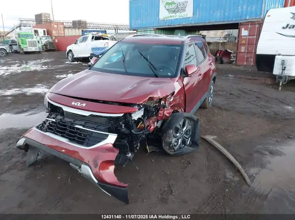 KNDEPCAA2R7590992 2024 KIA SELTOS - Image 2