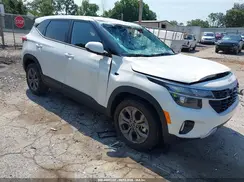 KNDEPCAA2R7663505 2024 KIA SELTOS
