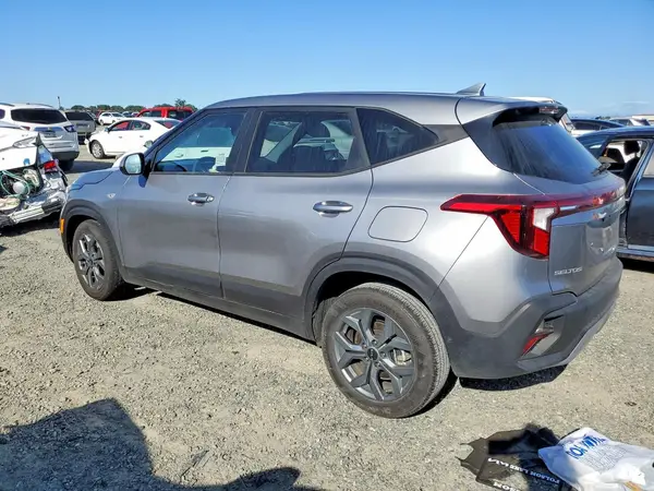 KNDEPCAA2S7778935 2025 KIA SELTOS - Image 2