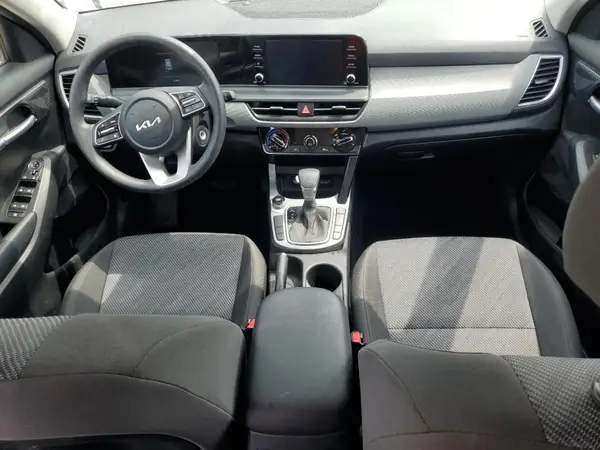 KNDEPCAA2S7780281 2025 KIA SELTOS - Image 8