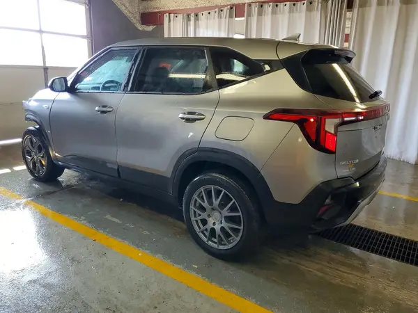 KNDEPCAA2S7780863 2025 KIA SELTOS - Image 2