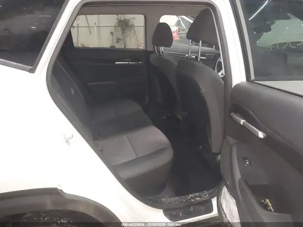 KNDEPCAA3M7061415 2021 KIA SELTOS - Image 8