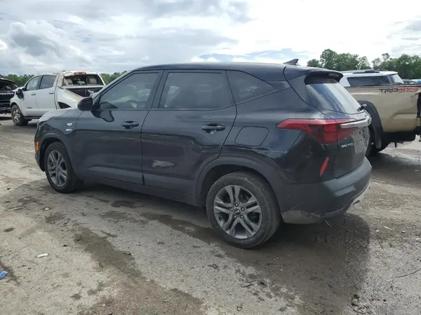 KNDEPCAA3M7061463 2021 KIA SELTOS - Image 2