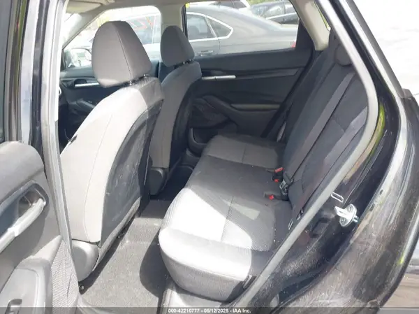 KNDEPCAA3M7071555 2021 KIA SELTOS - Image 8