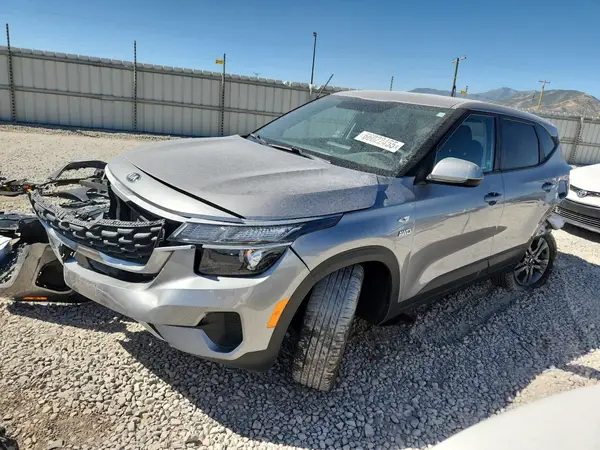 KNDEPCAA3M7092356 2021 KIA SELTOS - Image 1