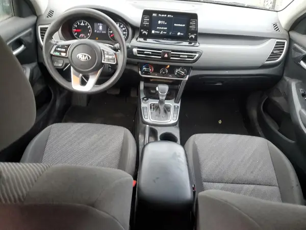 KNDEPCAA3M7094589 2021 KIA SELTOS - Image 8