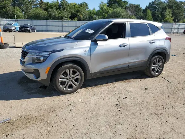 KNDEPCAA3M7141734 2021 KIA SELTOS - Image 1