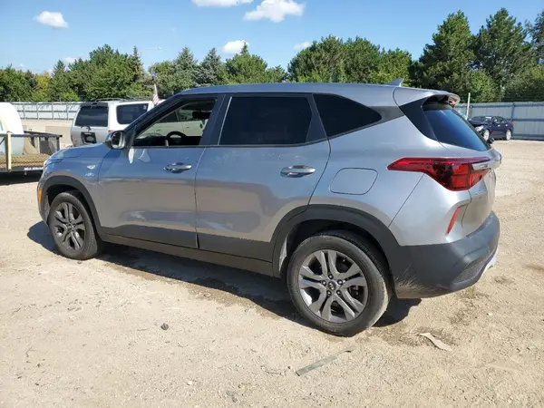 KNDEPCAA3M7141734 2021 KIA SELTOS - Image 2