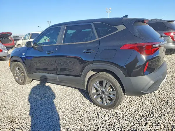 KNDEPCAA3M7142169 2021 KIA SELTOS - Image 2