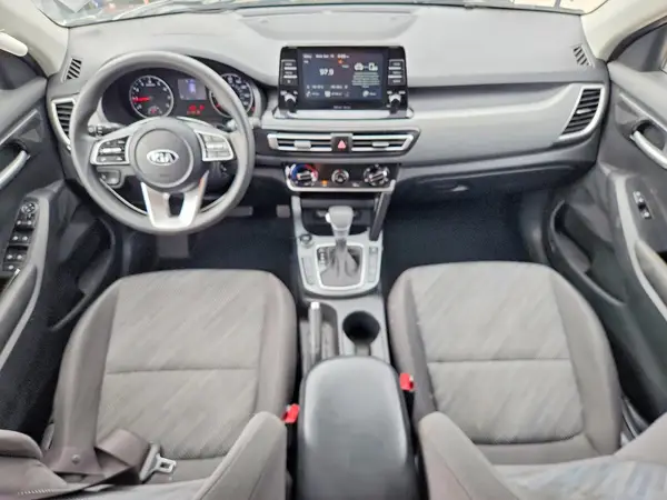 KNDEPCAA3M7158078 2021 KIA SELTOS - Image 8