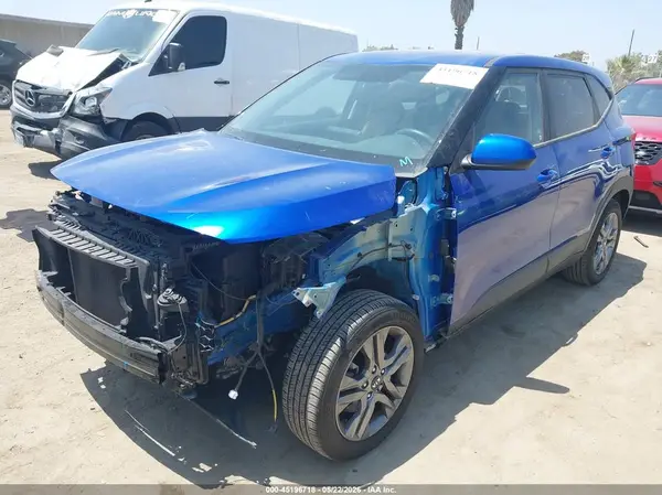 KNDEPCAA3M7162700 2021 KIA SELTOS - Image 2