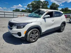 KNDEPCAA3M7174197 2021 KIA SELTOS