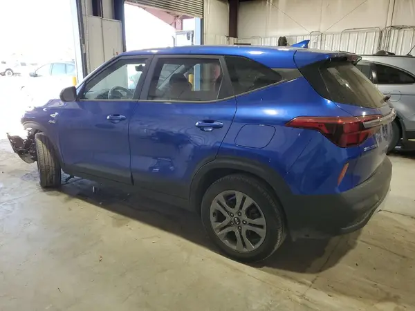 KNDEPCAA3M7186222 2021 KIA SELTOS - Image 2