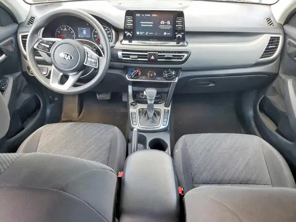 KNDEPCAA3M7188648 2021 KIA SELTOS - Image 8