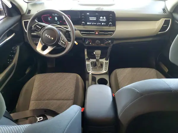 KNDEPCAA3S7737942 2025 KIA SELTOS - Image 8