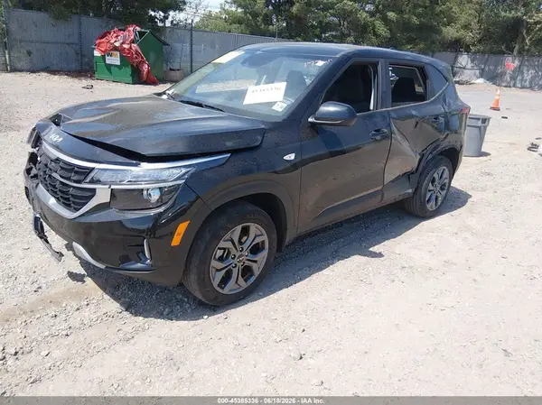KNDEPCAA3S7813028 2025 KIA SELTOS - Image 2