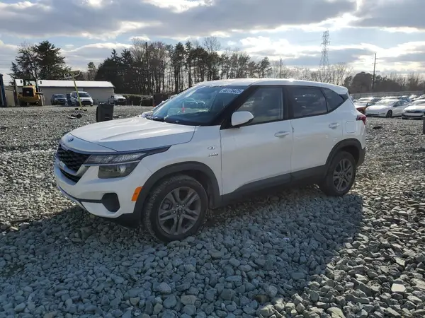 KNDEPCAA4M7045353 2021 KIA SELTOS - Image 1