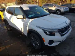 KNDEPCAA4M7047121 2021 KIA SELTOS