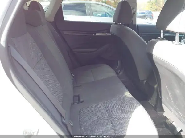 KNDEPCAA4M7048057 2021 KIA SELTOS - Image 8