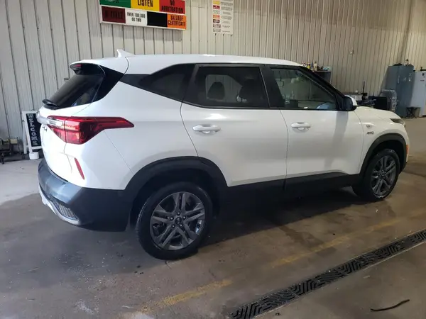 2021 KIA SELTOS COPART lot 58393665 auction photo 3