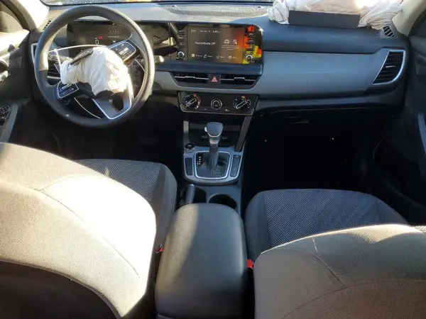 KNDEPCAA4R7481188 2024 KIA SELTOS - Image 8