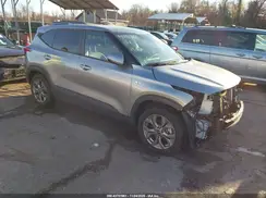 KNDEPCAA4R7500015 2024 KIA SELTOS
