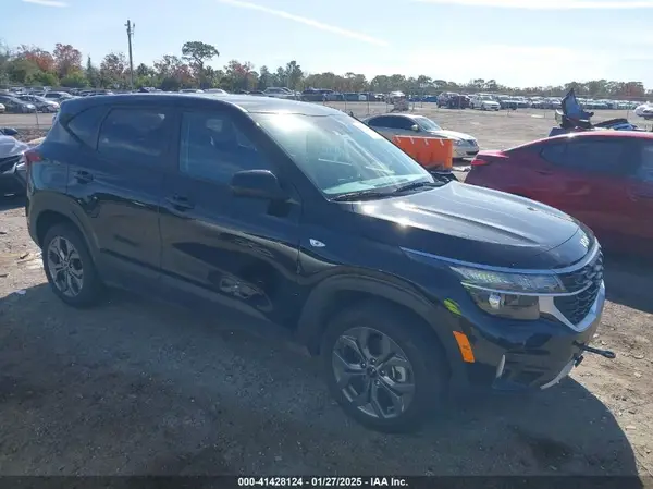 KNDEPCAA4R7583574 2024 KIA SELTOS - Image 1
