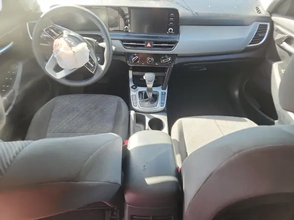 KNDEPCAA4R7629002 2024 KIA SELTOS - Image 8