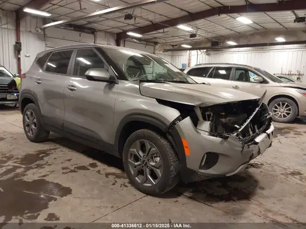 KNDEPCAA4R7650707 2024 KIA SELTOS - Image 1