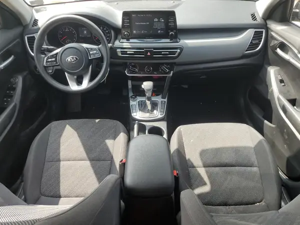 KNDEPCAA5M7045619 2021 KIA SELTOS - Image 8